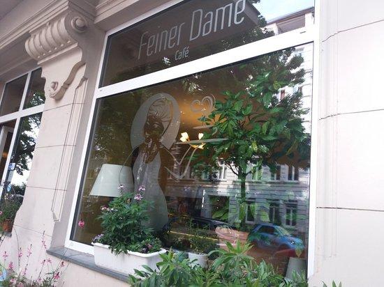 Cafe feiner Dame