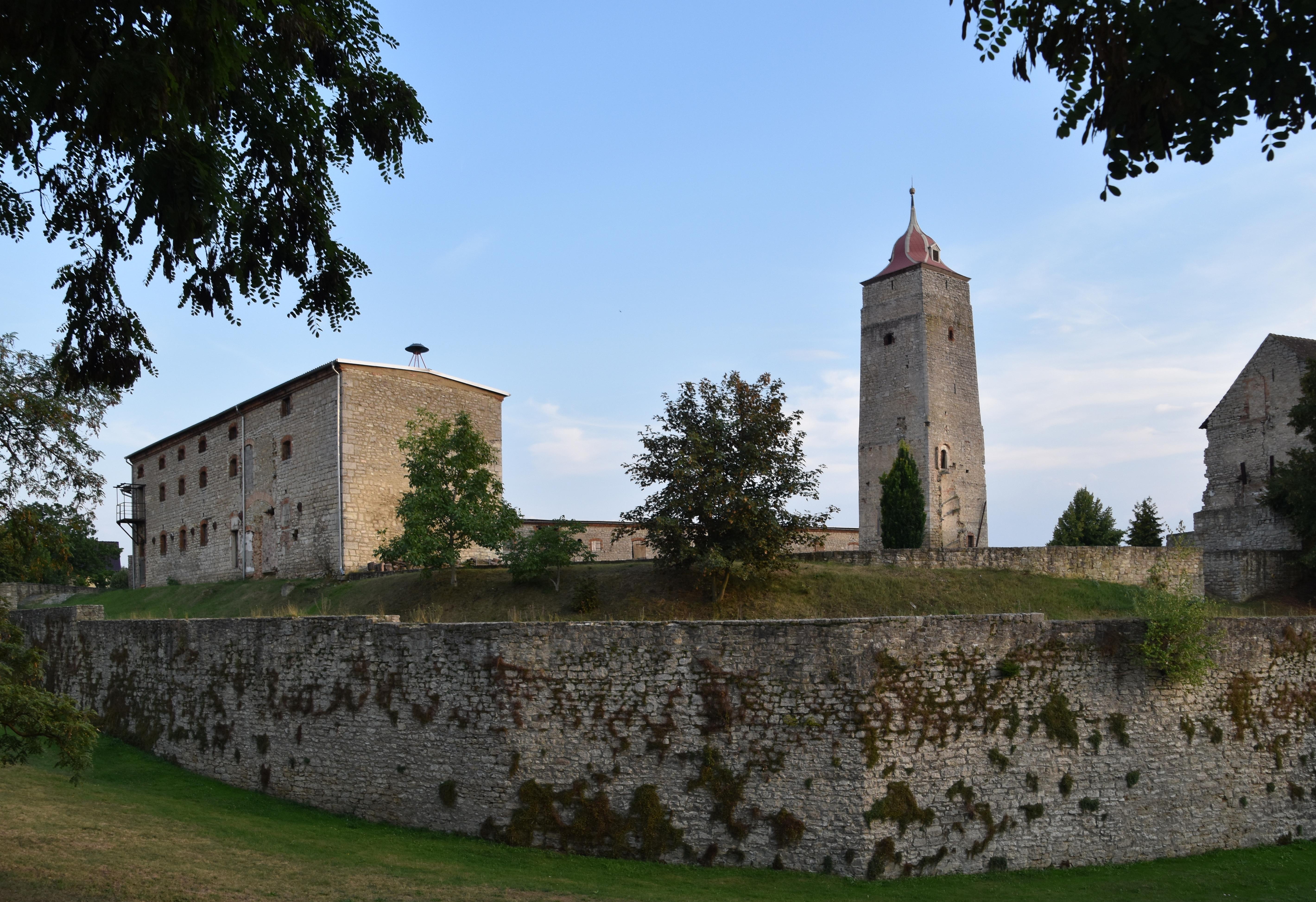 Burg Hausneindorf